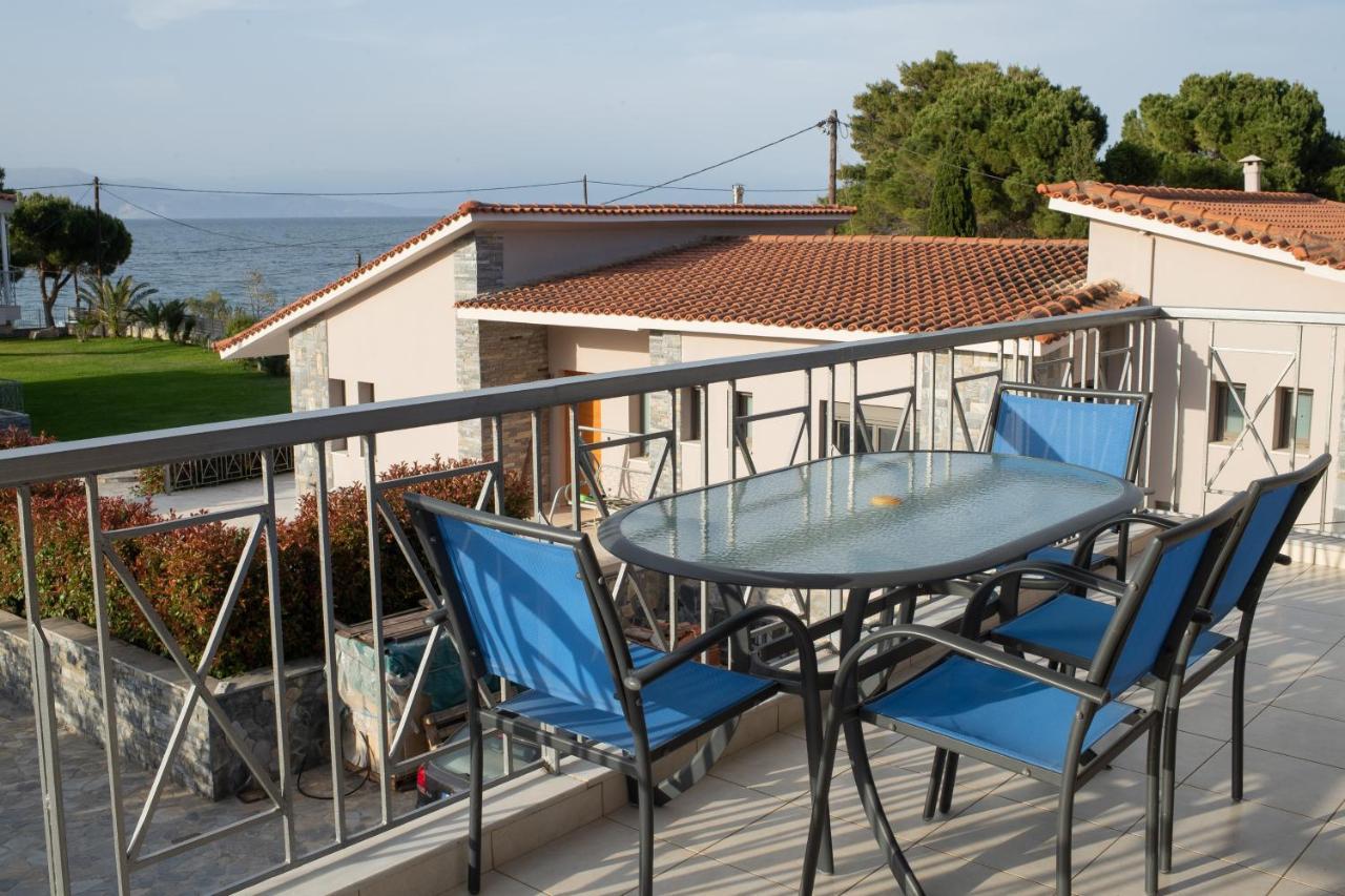 Punda 4 Seasons Apartment Diakopto Exterior photo