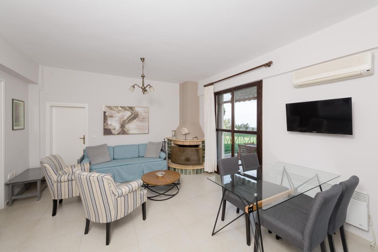 Punda 4 Seasons Apartment Diakopto Exterior photo