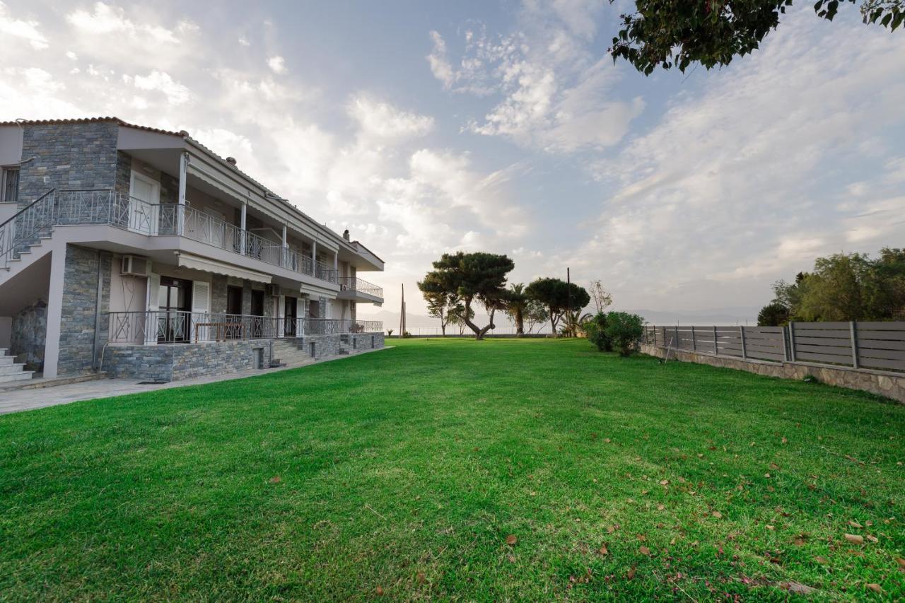 Punda 4 Seasons Apartment Diakopto Exterior photo