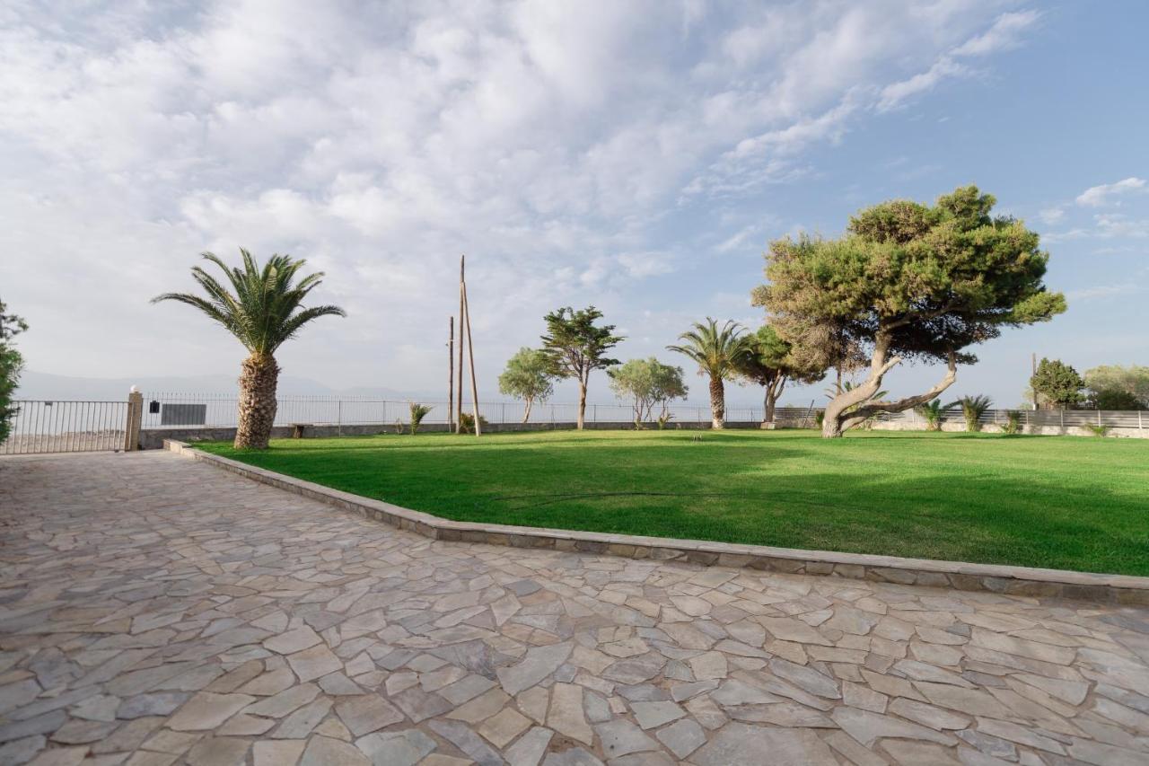 Punda 4 Seasons Apartment Diakopto Exterior photo